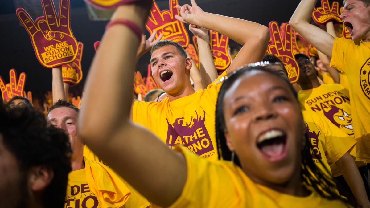 Incoming freshman show their school spirit at the Sun Devil Welcome.